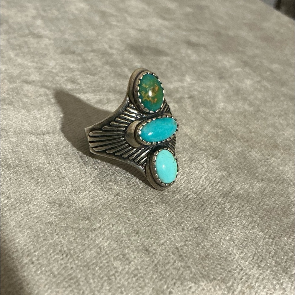 Native American Triple Stone Turquoise Ring